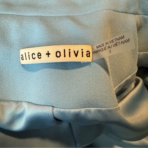 Alice + Olivia Sky Blue Blazer SZ XS (0) - Picture 7 of 7